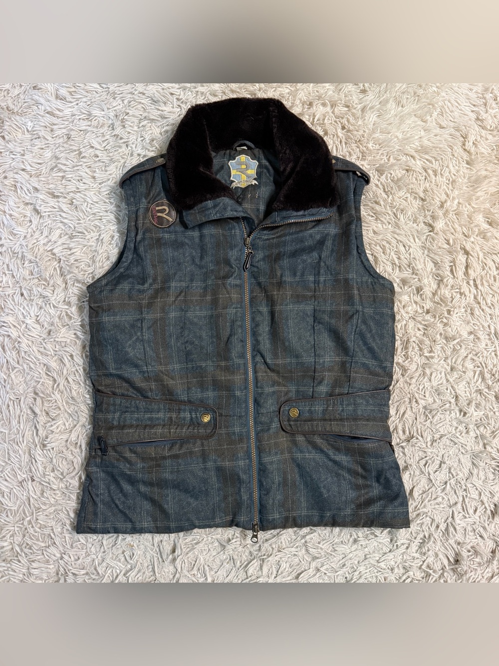 Women’s Large Navy Plaid Gersemi Horseback Riding Vest. Good Condition.